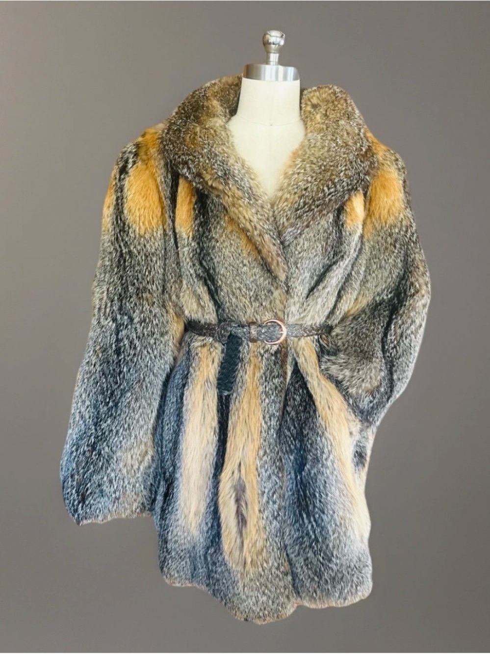 EXCELLENT GRAY CROSS FOX FUR STROLLER COAT LUXURY VTG JACKET NOT LYNX SZ L/XL